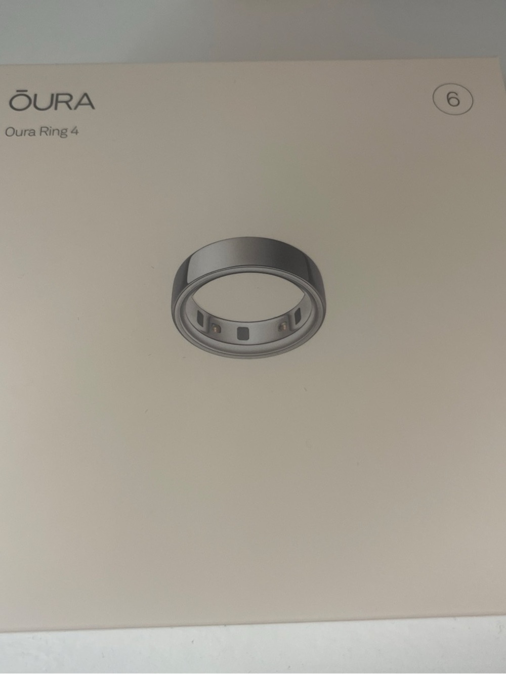 Oura Ring 4 in Silver size 6-  Smart Ring